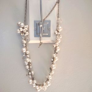 Pearl statement necklace